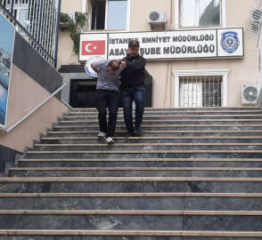 Telefondaki sesin polis olduğuna inanıp 1 milyon lirasını teslim etti