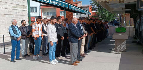 Kazada ölen sağlık çalışanı, memleketi Kayseri'de toprağa verildi