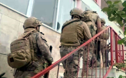 İzmir'de terör operasyonu; 10 gözaltı