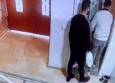 Bahçelievler'de ambulansla uyuşturucu sevkiyatı yapan 4 sağlık personeli yakalandı