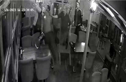 Kafede 'yüksek ses' cinayeti; olay anı kamerada