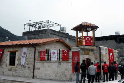 Hatay'da depremde hasar gören tarihi yapılardan ilki hizmete açıldı