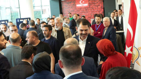 Murat Kurum, AK Parti İstanbul İl Başkanlığı’na giriş yaptı