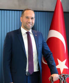 Niğde’de AK Parti’den Özdemir güven tazeledi, AK Parti 4, CHP 1 başkanlık kazandı