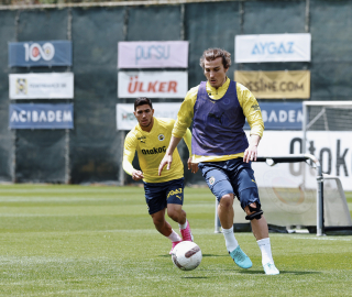 Fenerbahçe, Galatasaray maçının hazırlıklarını sürdürdü
