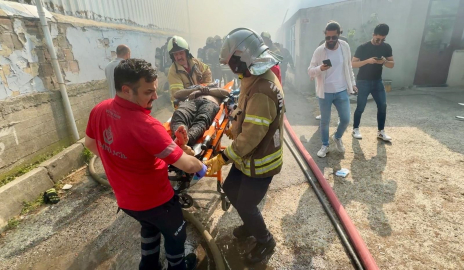 İstanbul - Avcılar’da mobilya fabrikasındaki yangın: Yaralanan işçi kurtarılamadı