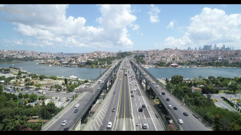 İstanbul- Haliç Köprüsü'ndeki asfalt yenileme çalışmaları tamamlandı (havadan görüntülerle)