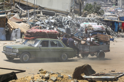 UNRWA: İsrail’in tahliye emri sonrası Han Yunus’ta 250 bin kişi yerinden edildi