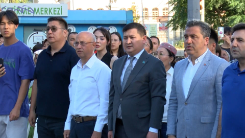 Kazakistan Ulusal Dombra Günü Zeytinburnu’nda kutlandı