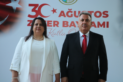 İzmir Valiliği'nden 'Zafer Bayramı' için resepsiyon