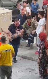 İstanbul - Esenyurt'ta 32 katlı sitede yangın: Mahsur kalanlar var-1