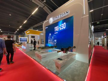 ROKETSAN, yeni nesil teknolojilerini Polonya'da sergiliyor