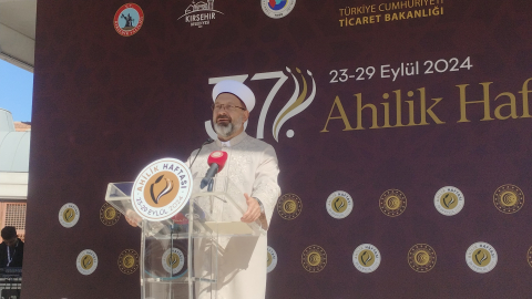 Ali Erbaş: Ahilik medeniyetinin kaynağı, Kur'an-ı Kerim'e ve hadislere dayanıyor