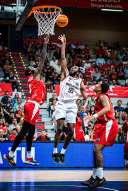 Manisa Basket müthiş başladı