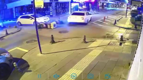 İstanbul - Otomobil çarpan motokurye: Kaçan sürücü öldürmek ister gibi hızla geldi