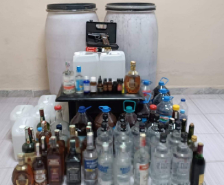 Tekirdağ'da 246 litre sahte içki ele geçirildi