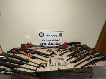 KÜTAHYA’da sosyal medyada silah paylaşımlara 12 gözaltı (VİDEO EKLENDİ)