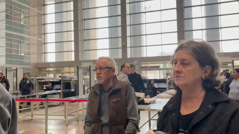 İstanbul- Ece Gürel'in annesi ve babası İstanbul Adalet Sarayı'na geldi-1
