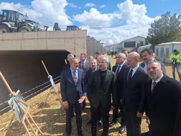 Uraloğlu: Demir yollarını yeniden devlet politikası haline getirdik