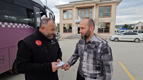 Halk otobüsü şoförü, ödül olarak verilen parayı Gazze için bağışladı