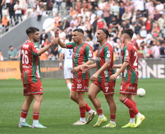 Karşıyaka dağılıyor