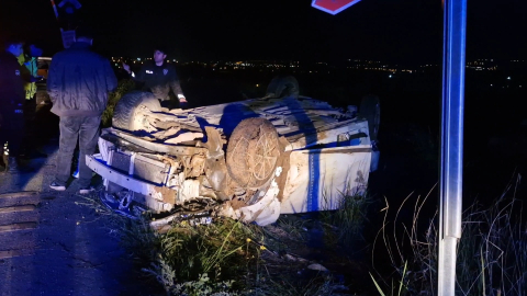 Diyarbakır’da, otomobil şarampole devrildi: 1 ölü, 3 yaralı