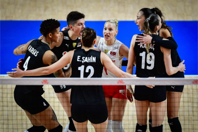 A Milli Kadın Voleybol Takımı'nın Milletler Ligi geniş kadrosu belli oldu / Fotoğraf eklendi