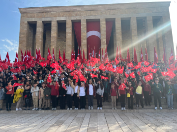 Anıtkabir'i 23 Nisan'da 236 bin kişi ziyaret etti