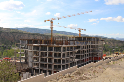 Çankırı'da vinçten düşen işçi yaşamını yitirdi
