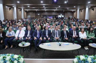 Ankara'da 'Ulusal Bütünleşik Hemşirelik ve Ebelik Kongresi'