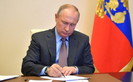 Putin, Ukrayna ile müzakerelerde Rusya'yı temsil edecek isimleri onayladı