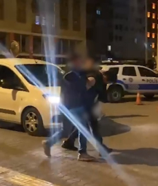 Kayseri'de, iş yerinden 'silahlı yağma' olayına 2 gözaltı