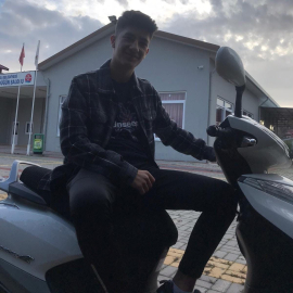 Otomobil uçuruma yuvarlandı: 1 ölü, 1 yaralı / Ek fotoğraflar