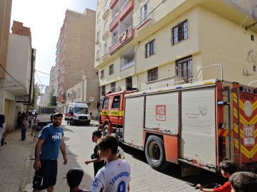 Mardin'de havalandırma boşluğuna düşen 2 çocuk yaralandı