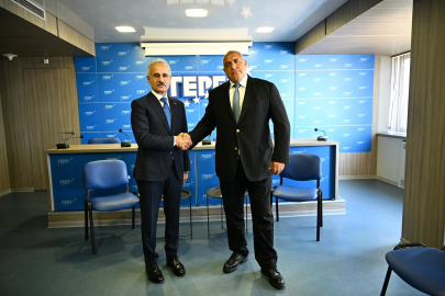 Bakan Uraloğlu, Avrupalı Gelişimi için Vatandaşlar Partisi Başkanı Borisov ile görüştü