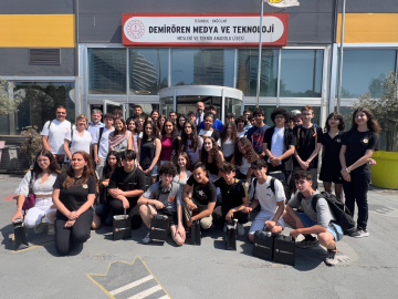 İspanya’dan gelen öğrenciler Demirören Medya’yı ziyaret etti