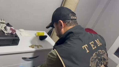 İzmir merkezli 6 ilde FETÖ operasyonu: 40 gözaltı/Ek fotoğraflar
