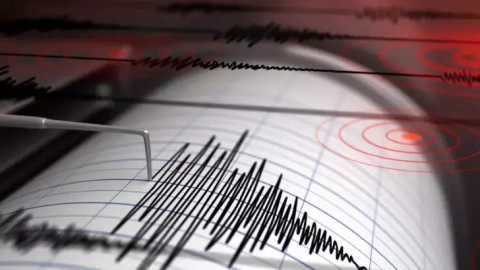İtalya'da 4.6 büyüklüğündeki deprem
