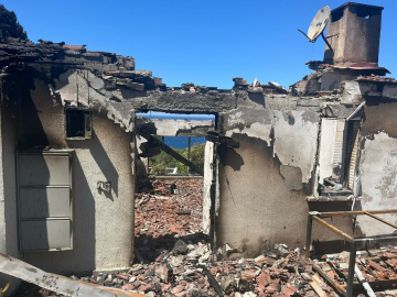 İzmir'deki orman yangınında yanan alanlar ve evler havadan görüntülendi / Ek fotoğraflar