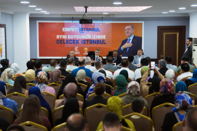 İstanbul - Başkonsolos Osama Dirar: Afrika'ya gelip almadan veren tek beyaz ırk Türklerdir