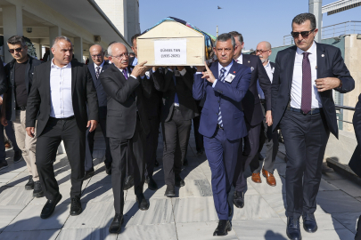 Özel ve Kılıçdaroğlu, cenaze törenine katıldı