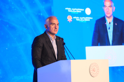 Antalya- Alanya arasını 36 dakikaya düşürecek otoyolun temeli atıldı / Ek fotoğraflar