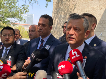 Özgür Özel: Barış üretecekse bu komisyonun dışında kalınamaz