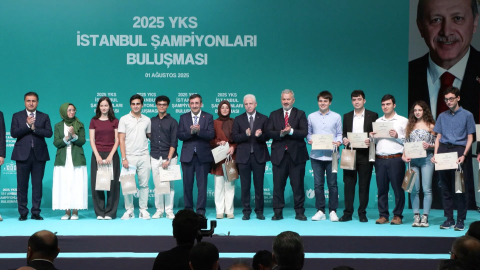 İstanbul - Cumhurbaşkanı Yardımcısı Yılmaz: Her adımınız ülkemizin geleceğini şekillendirecektir