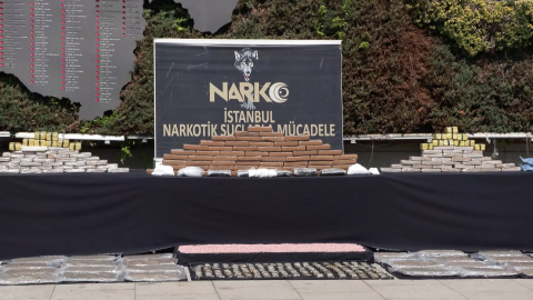 İstanbul - İstanbul'da 9 ilçede operasyon: 336 kilogram uyuşturucu ele geçirildi; 20 kişi tutuklandı / Ek bilgiyle