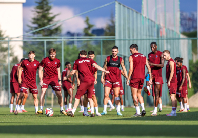 Trabzonspor'da Kasımpaşa mesaisi sürüyor