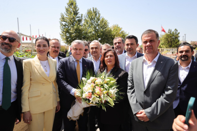 Gençlik ve Spor Bakanı Bak, ‘Aydın’da coşkuyla yolumuza devam ediyoruz’ (2)