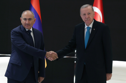 Cumhurbaşkanı Erdoğan, Ermenistan Başbakanı Paşinyan'ı kabul etti / Video eklendi