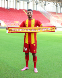 Göztepe'de Cherni en çok süreyi aldı
