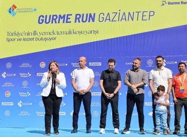 Hasan Kalyoncu Üniversitesi paydaşlığında gastronomi temalı 'Uluslararası Yol Koşusu: Gurme Run' Gaziantep’te gerçekleşti